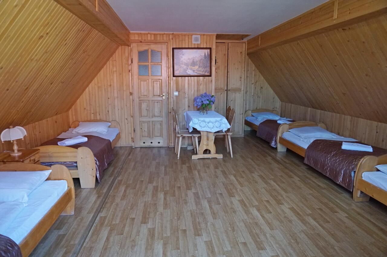 Отели типа «постель и завтрак» Ośrodek Wczasowy Groń Placówka Groń-34